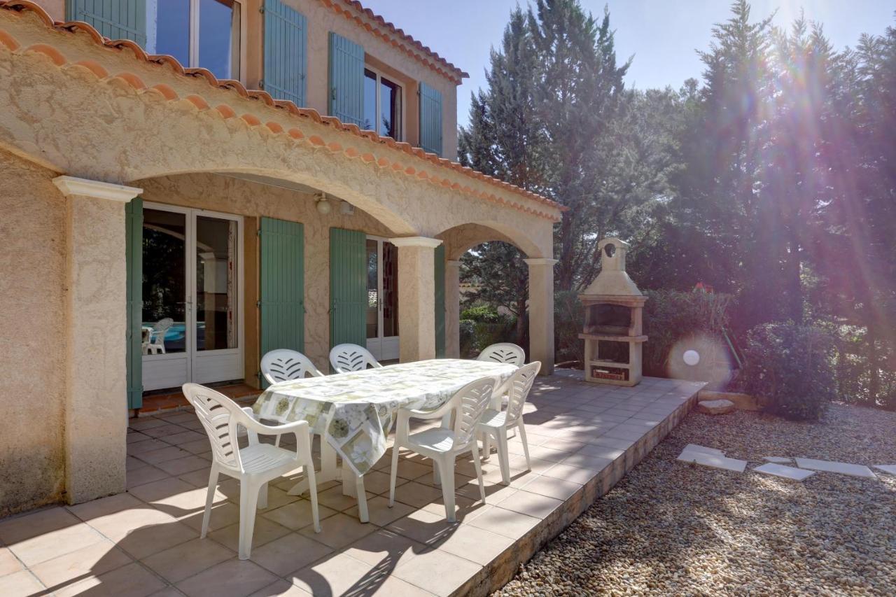 Villa 8 Pers, Climatisee, Piscine Chauffee, Un Havre De Paix Sous Les Pins Parasols Roquebrune-sur Argens Exterior foto